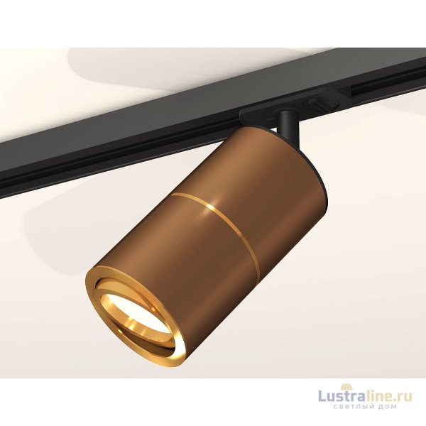 Комплект трекового светильника Ambrella Light Track System XT7404001 (A2537, C7404x2, A2072, N7004) Комплект трекового светильника Ambrella Light Track System XT7404001 (A2537, C7404x2, A2072, N7004)