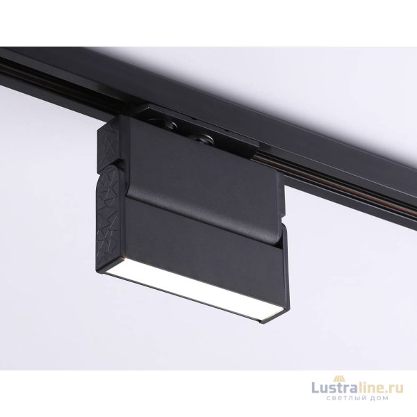 Трековый однофазный светильник Ambrella Light Track System GL6803 Трековый однофазный светильник Ambrella Light Track System GL6803