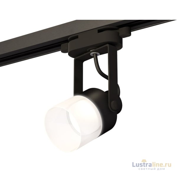 Трековый однофазный светильник Ambrella Light Track System XT6602086 (C6602, N6252) Трековый однофазный светильник Ambrella Light Track System XT6602086 (C6602, N6252)
