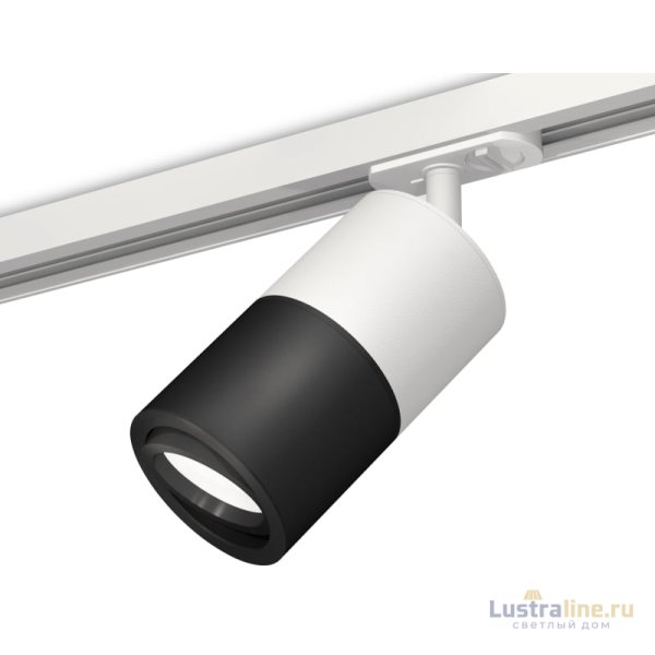 Комплект трекового светильника Ambrella Light Track System XT7402002 (A2536, C7401, A2071, C7402, N7002) Комплект трекового светильника Ambrella Light Track System XT7402002 (A2536, C7401, A2071, C7402, N7002)