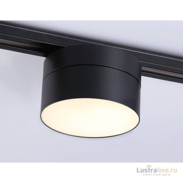 Трековый однофазный светильник Ambrella Light Track System GL6877 Трековый однофазный светильник Ambrella Light Track System GL6877