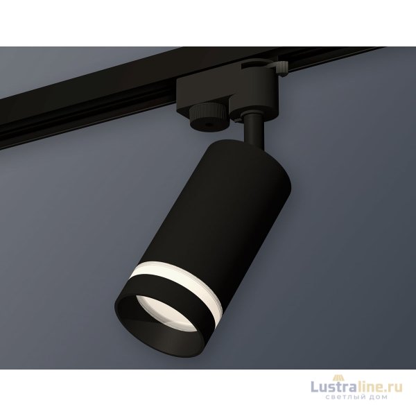 Трековый однофазный светильник Ambrella Light Track System XT6323111 (A2521, C6323, N6229) Трековый однофазный светильник Ambrella Light Track System XT6323111 (A2521, C6323, N6229)