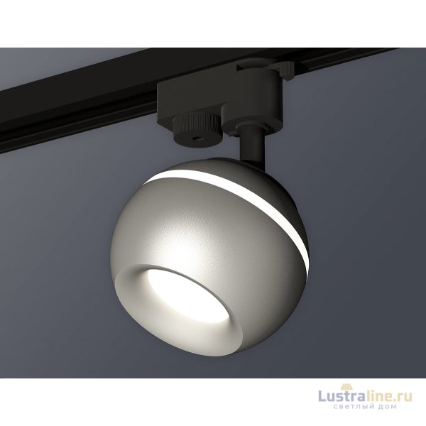 Трековый однофазный светильник с подсветкой Ambrella Light Track System XT1103020 (A2521, C1103, N7013) Трековый однофазный светильник с подсветкой Ambrella Light Track System XT1103020 (A2521, C1103, N7013)