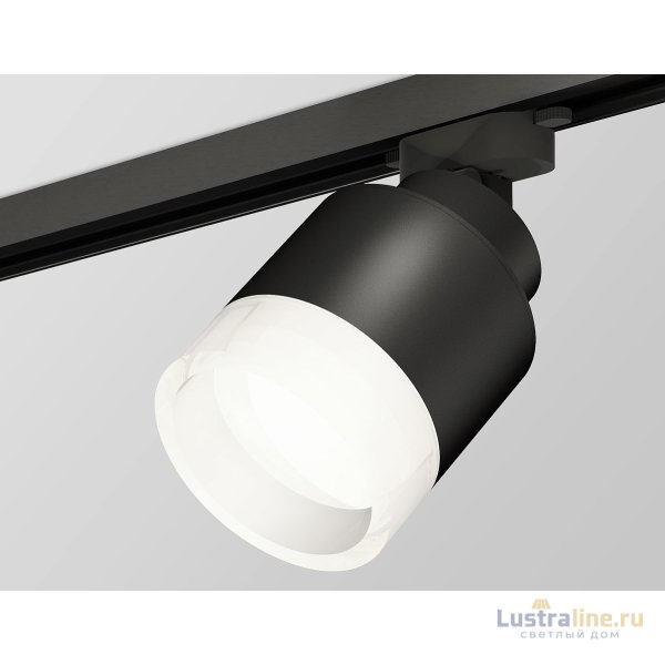 Трековый светильник Ambrella Light Track System XT8111001 (A2526, A2106, C8111, N8401)