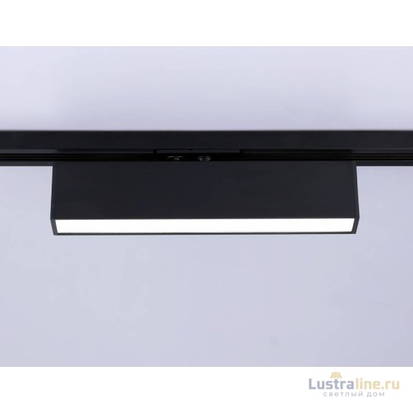 Трековый однофазный светильник Ambrella Light Track System GL6767 Трековый однофазный светильник Ambrella Light Track System GL6767