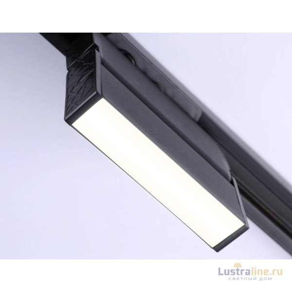 Трековый однофазный светильник Ambrella Light Track System GL6803 Трековый однофазный светильник Ambrella Light Track System GL6803
