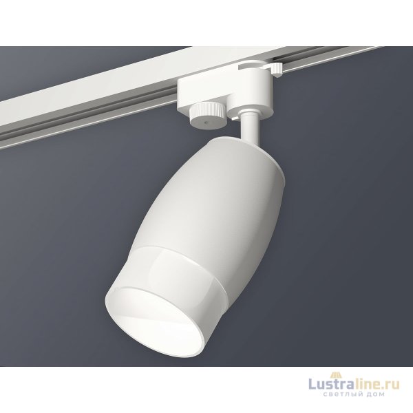 Трековый однофазный светильник Ambrella Light Track System XT1122006 (A2520, C1122, N7170)