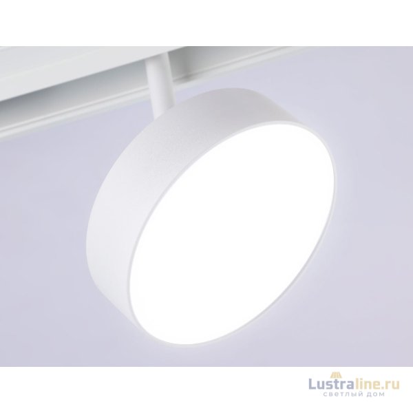 Трековый магнитный светильник Ambrella Light Magnetic Track System GL3854 Трековый магнитный светильник Ambrella Light Magnetic Track System GL3854