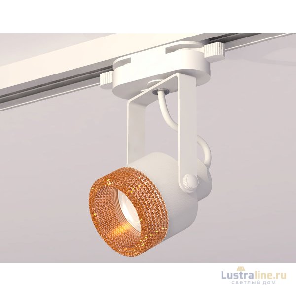 Трековый однофазный светильник Ambrella Light Track System XT6601064 (C6601, N6154) Трековый однофазный светильник Ambrella Light Track System XT6601064 (C6601, N6154)