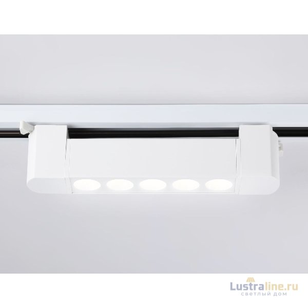 Трековый однофазный светильник Ambrella Light Track system GL6700