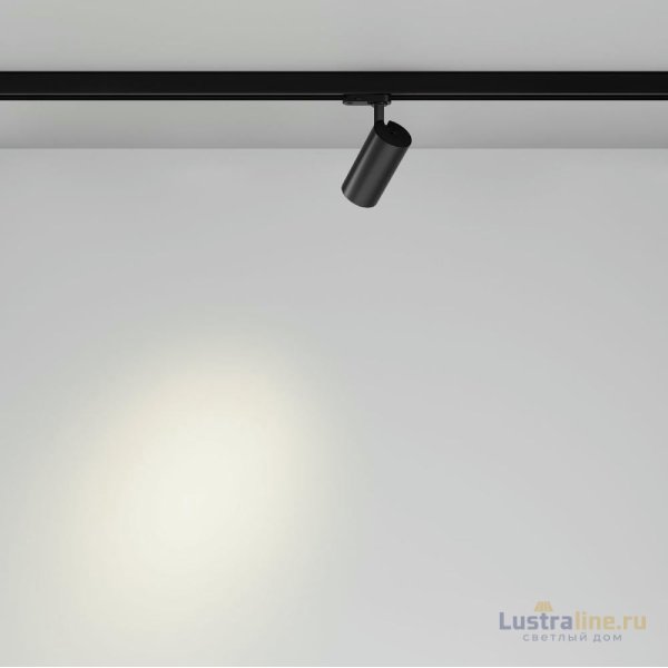 Трековый трехфазный светильник Maytoni Focus Led TR029-3-10W4K-B-1 Трековый трехфазный светильник Maytoni Focus Led TR029-3-10W4K-B-1