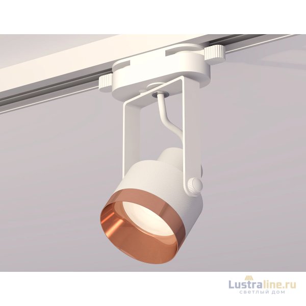 Трековый однофазный светильник Ambrella Light Track System XT6601045 (C6601, N6135) Трековый однофазный светильник Ambrella Light Track System XT6601045 (C6601, N6135)