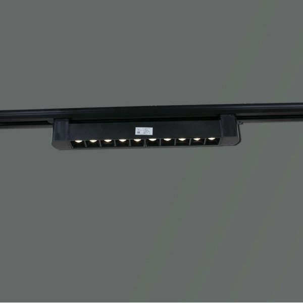 Трековый светильник Reluce 06185-9.3-001C LED20W BK