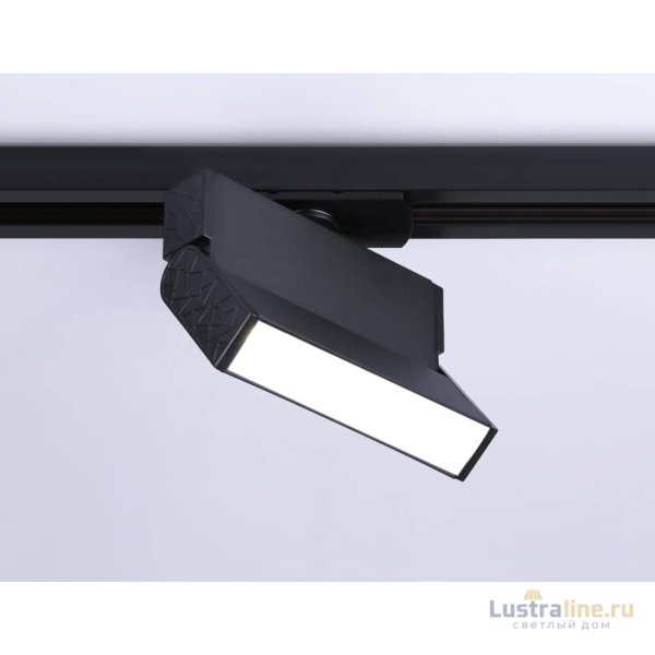 Трековый однофазный светильник Ambrella Light Track System GL6803 Трековый однофазный светильник Ambrella Light Track System GL6803