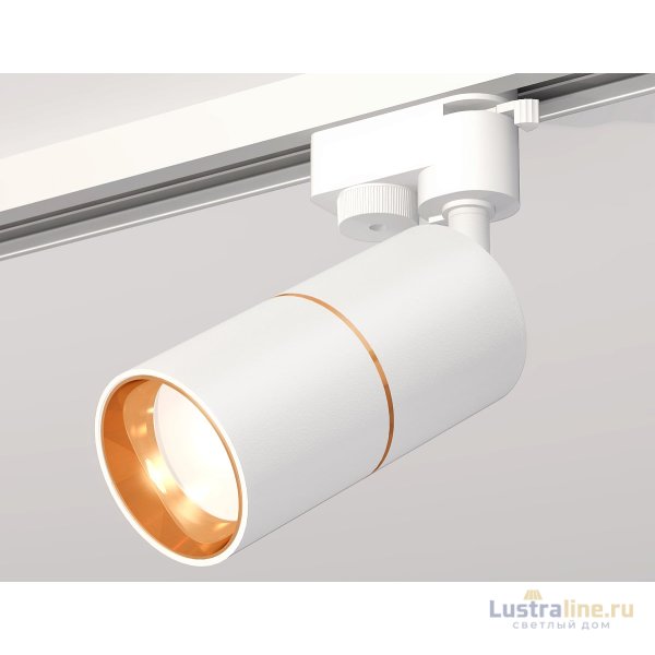 Трековый однофазный светильник Ambrella Light Track System XT6301020 (A2520, C6301, A2062, C6301, N6113) Трековый однофазный светильник Ambrella Light Track System XT6301020 (A2520, C6301, A2062, C6301, N6113)