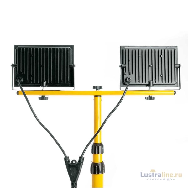 Светодиодный прожектор Feron LL502 на штативе 60W 29567