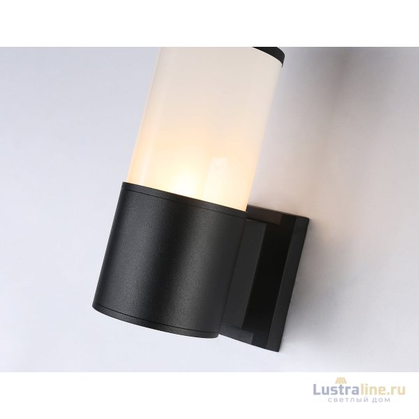 Уличный настенный светильник Ambrella Light Garden ST2451 Уличный настенный светильник Ambrella Light Garden ST2451