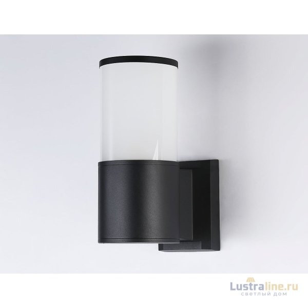 Уличный настенный светильник Ambrella Light Garden ST2451 Уличный настенный светильник Ambrella Light Garden ST2451