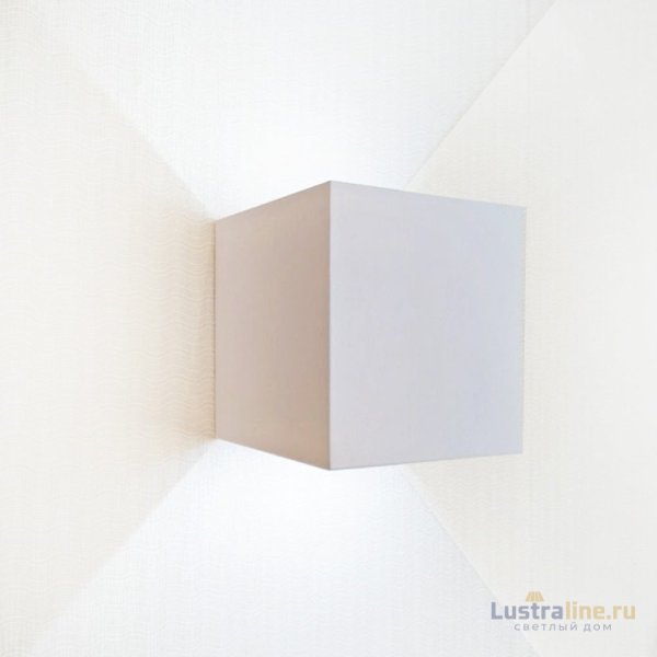 Уличный настенный светодиодный светильник Kink Light Куб 08585,01(3000K) УЦ Уличный настенный светодиодный светильник Kink Light Куб 08585,01(3000K) УЦ