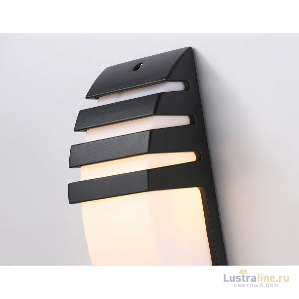 Уличный настенный светильник Ambrella Light Garden ST5202