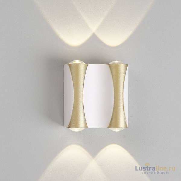 Уличный настенный светильник Crystal Lux CLT 022W2 WH-GO 4000K Уличный настенный светильник Crystal Lux CLT 022W2 WH-GO 4000K