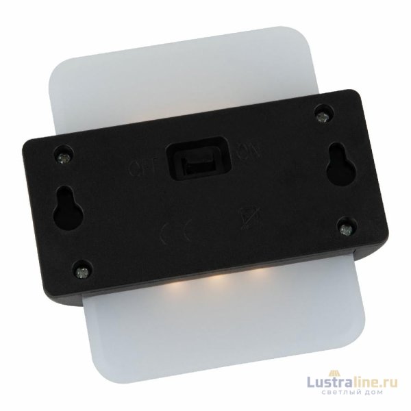 Светильник настенный на солнечной батарее Uniel USL-F-159/PM090 QUATRO UL-00011589